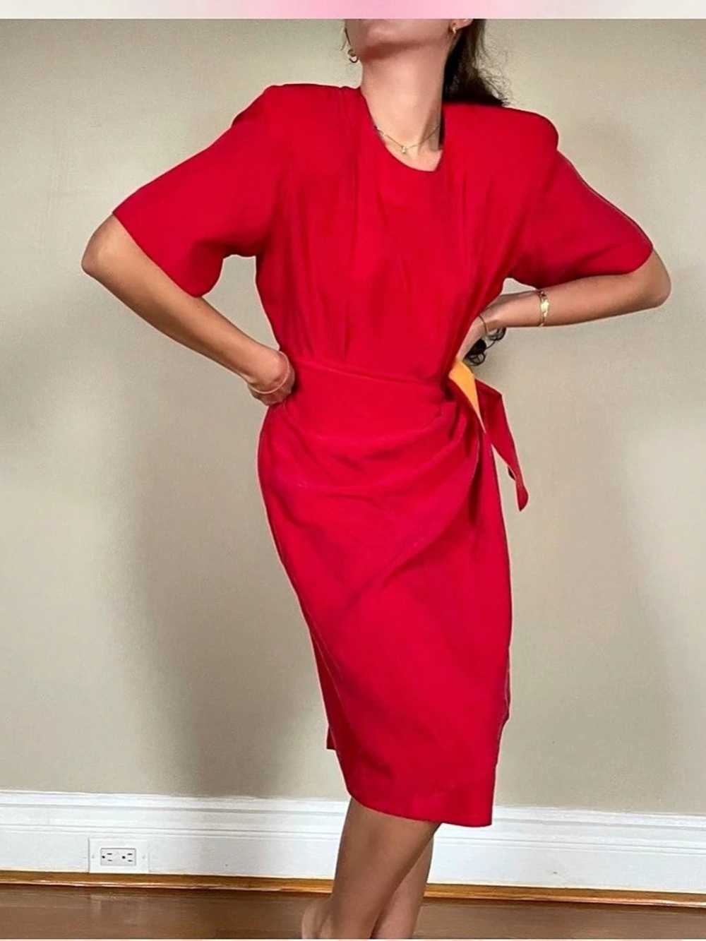 Vintage Gillian Red 100% Silk Wrap Dress Size 4 Gold Contrast
